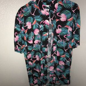Flamingo shirt!!!! So fun